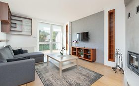 Apartment Close To The Beach By Noclegi Renters